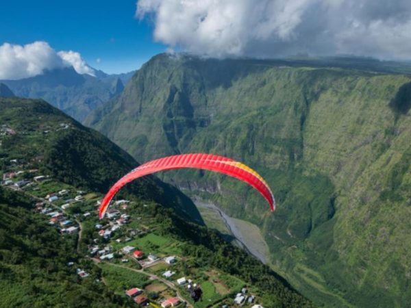 Paragliding Training in Reunion
